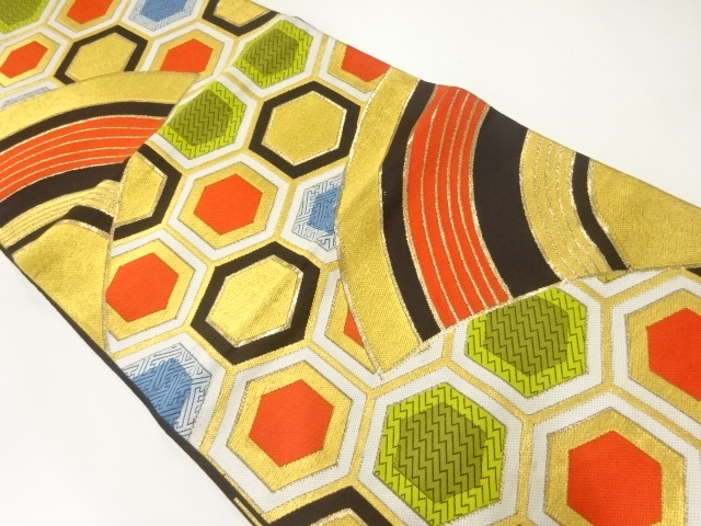 アンティーク　青海波に重ね亀甲模様織出し袋帯（着用可）